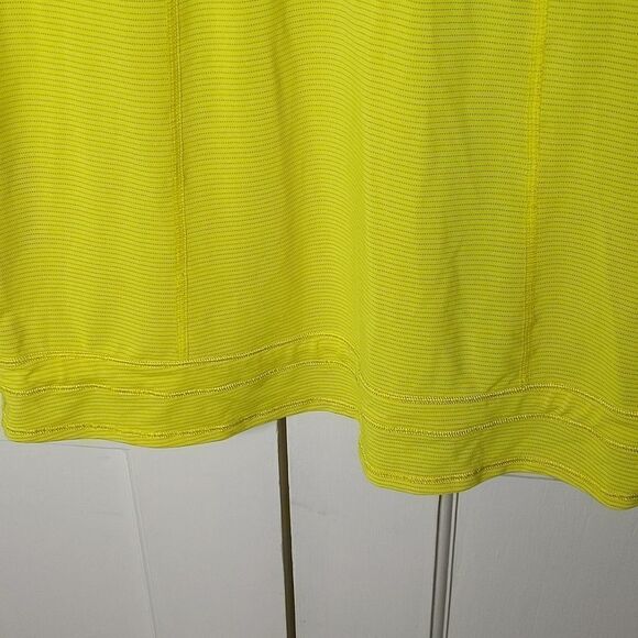 LULULEMON RUN TA TA TOPPER Yellow Tank Top Activewear Size Small - Picture 4 of 9